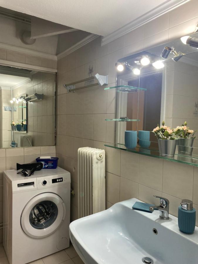 Elegant Apartment Atene Esterno foto