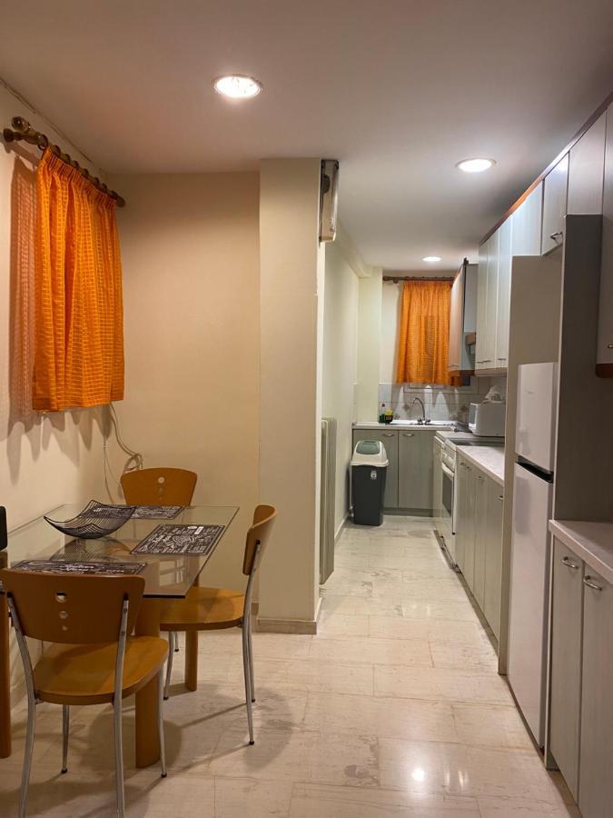 Elegant Apartment Atene Esterno foto